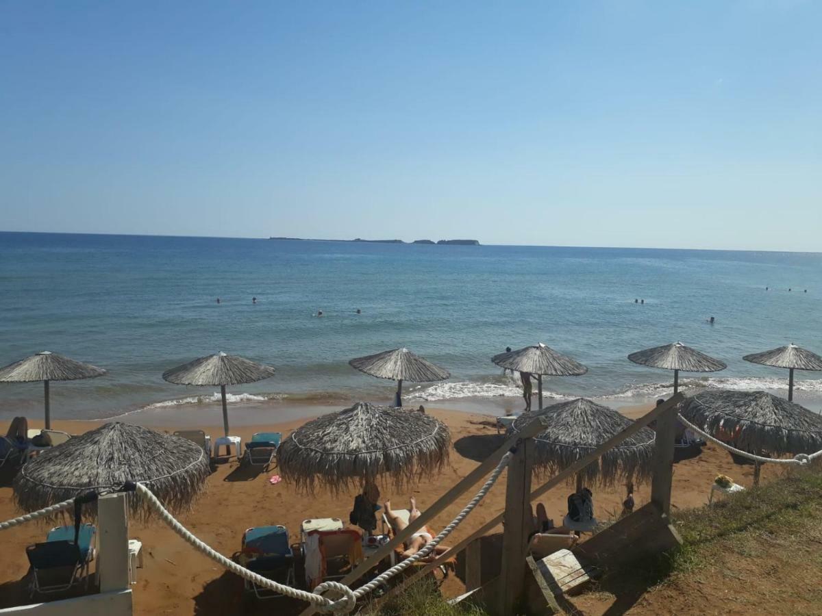 Villa XI House Xi Beach Esterno foto